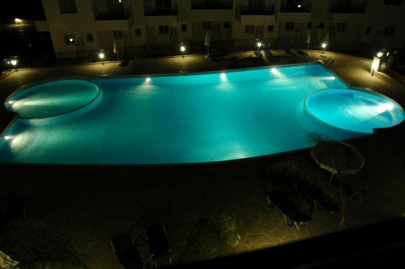 Ifestos Kings Resort Appartment Paphos Kültér fotó