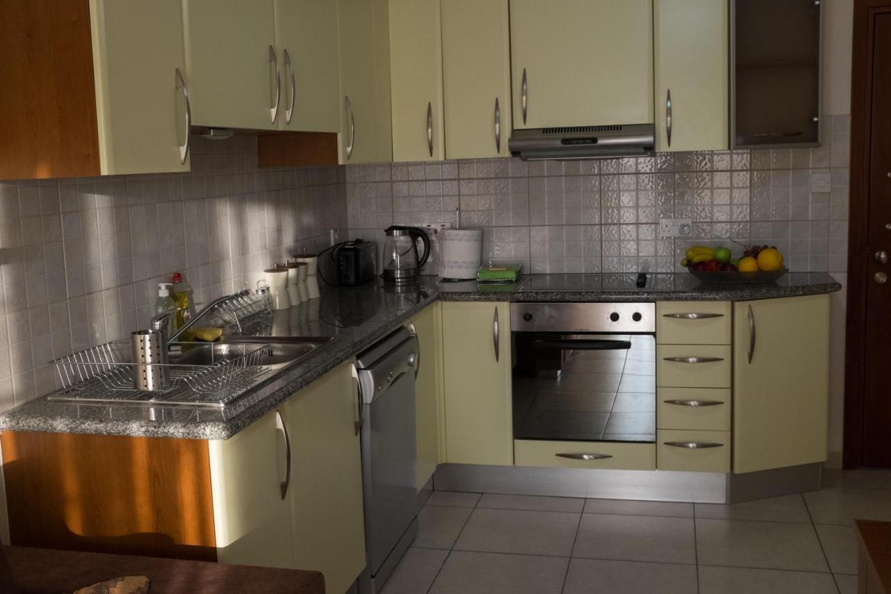 Ifestos Kings Resort Appartment Paphos Kültér fotó