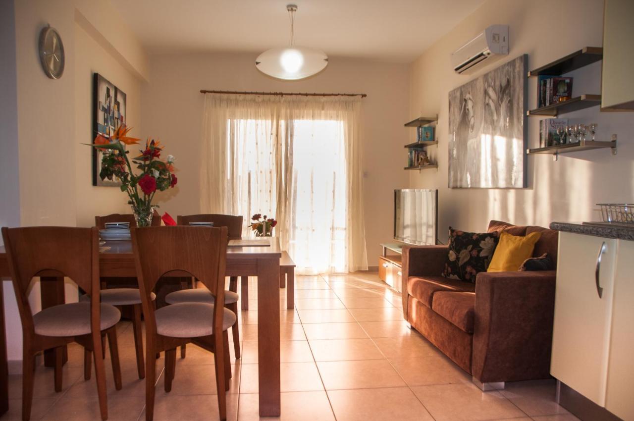 Ifestos Kings Resort Appartment Paphos Kültér fotó