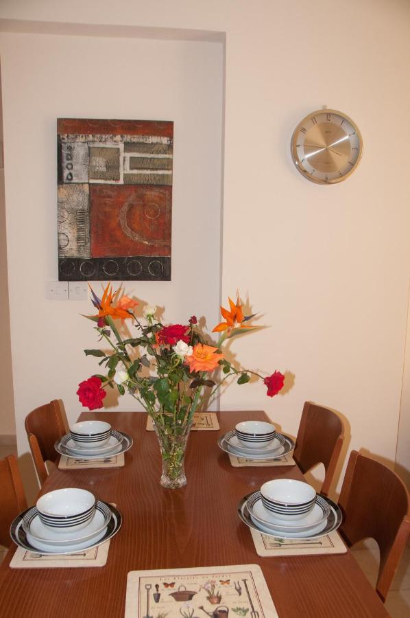 Ifestos Kings Resort Appartment Paphos Kültér fotó
